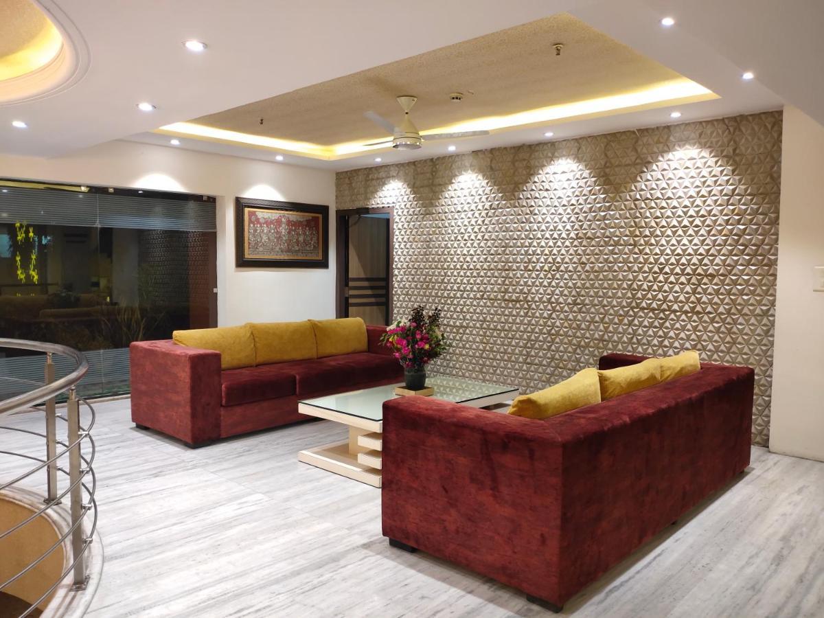 Hotel The Orchard Jharsuguda Exterior foto