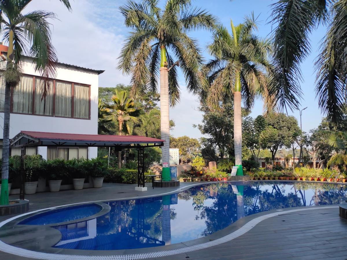 Hotel The Orchard Jharsuguda Exterior foto