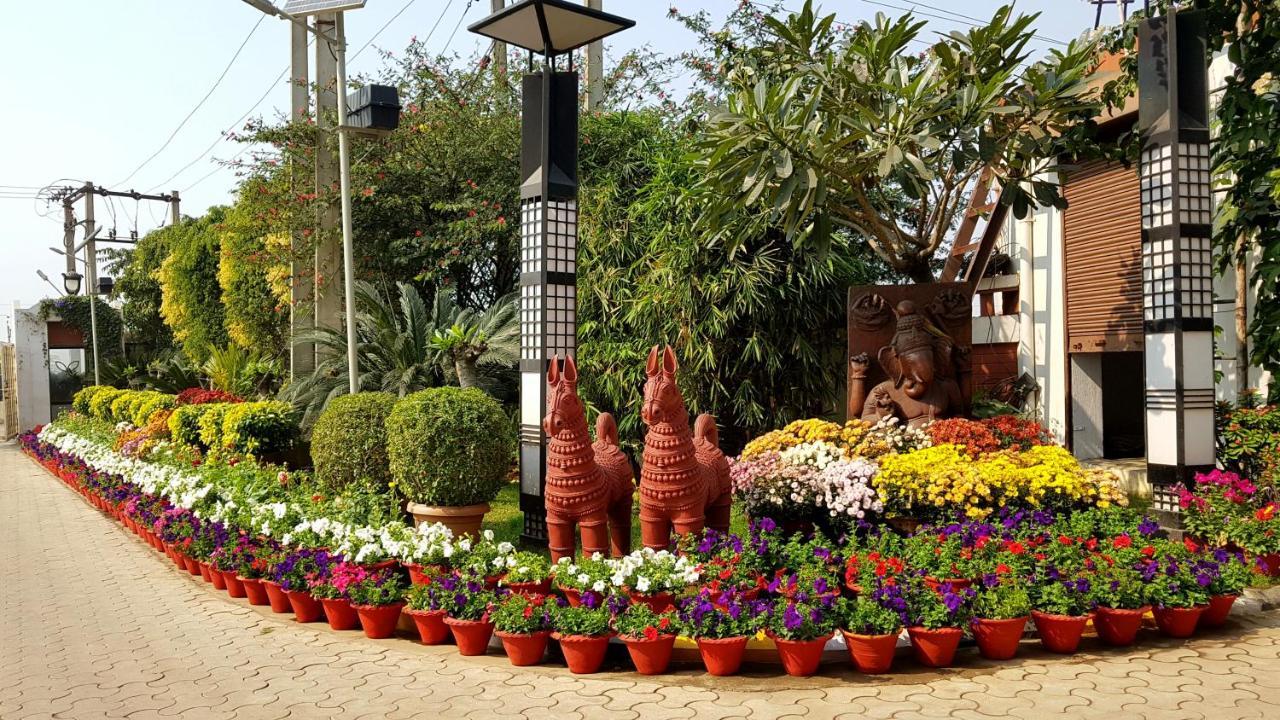Hotel The Orchard Jharsuguda Exterior foto