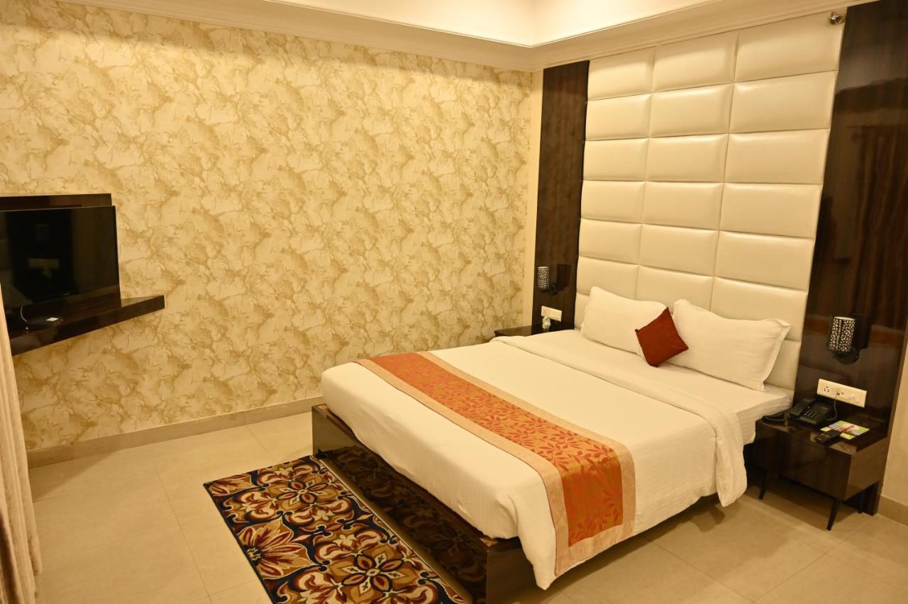 Hotel The Orchard Jharsuguda Exterior foto